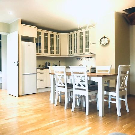 Cozy City Penthouse Apartment, Free Parking Tallinn Luaran gambar