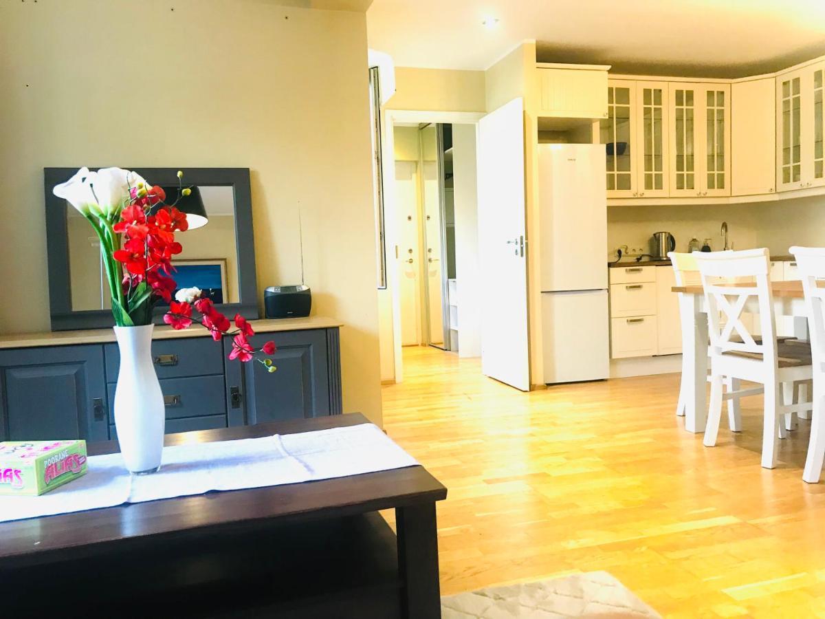Cozy City Penthouse Apartment, Free Parking Tallinn Luaran gambar